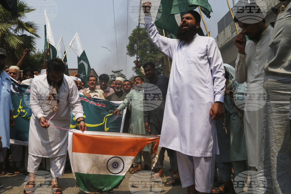Pakistan India