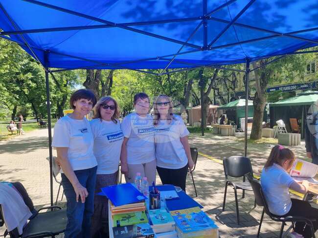 Стотици старозагорци се включиха днес в тазгодишното издание на инициативата "Бъди грамотен"