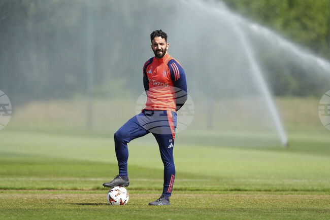 Манчестър Юнайтед представи обновената си клубна база