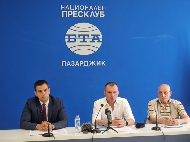 Прескоференция на представители на "Омега интерклинър" АД