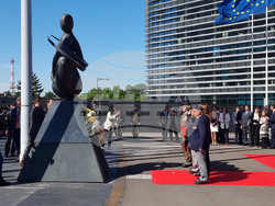 Страсбург - Европейски парламент - Втора световна война - годишнина