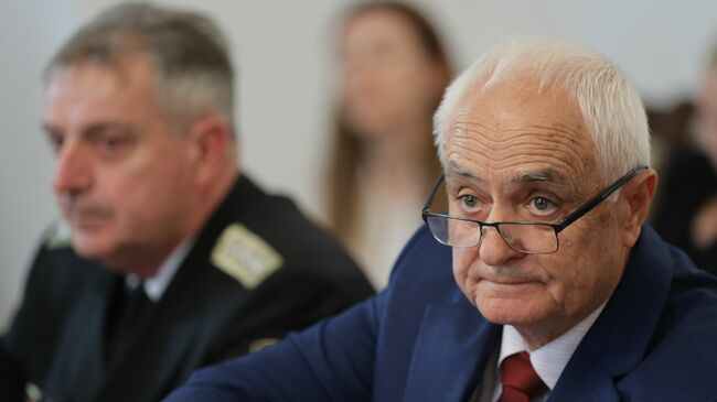 Defence Minister Zapryanov Comments on Cyber Security
