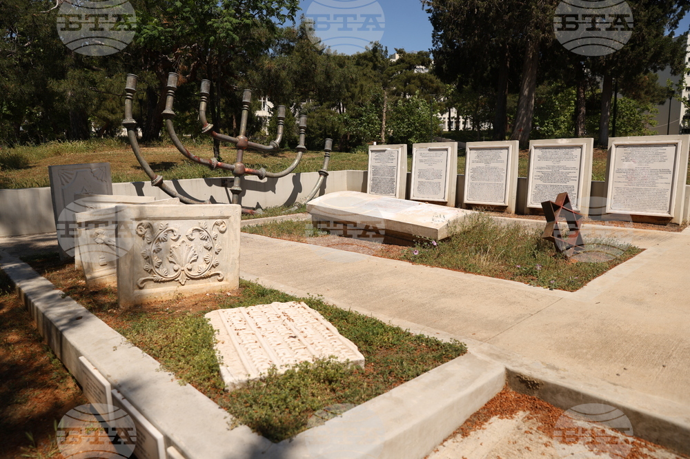 Гърция - Солунски университет „Аристотел“ - студенти - обиколка