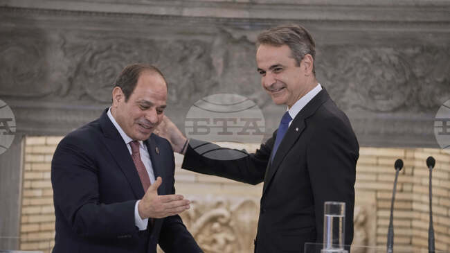 Проблеми в рая: Разочарованията за гръцката външна политика в Северна Африка