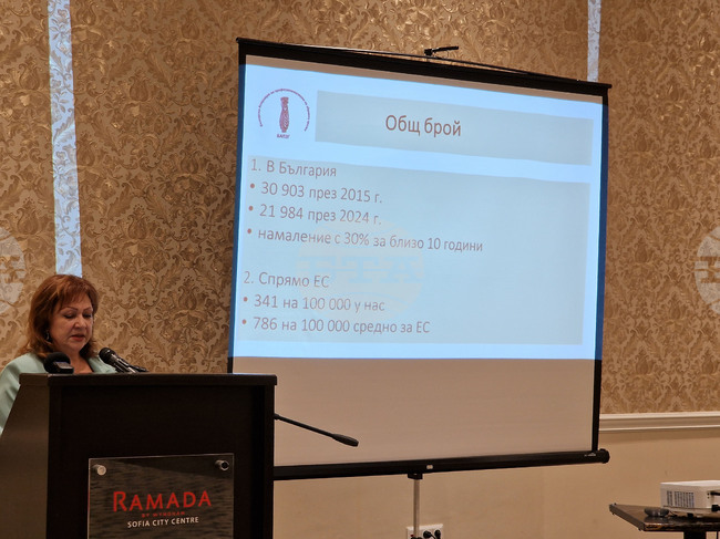 Медицинските сестри трябва да се пазят, те са ключов фактор в системата на здравеопазването, каза Петя Недкова от асоциацията на професионалистите по здравни грижи 