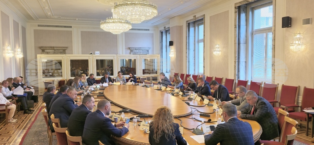 Законови промени относно емитирането на европейски зелени облигации прие на първо гласуване бюджетната комисия към НС