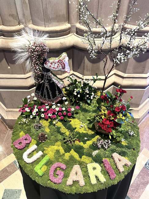 България бе представена на международно цветно изложение в Националната катедрала на Вашингтон