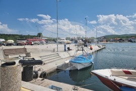 Бургас - пристанище “Ченгене скеле“ - "Син флаг"