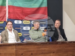 Учредяване на фенклуб на българските национални отбори по футбол