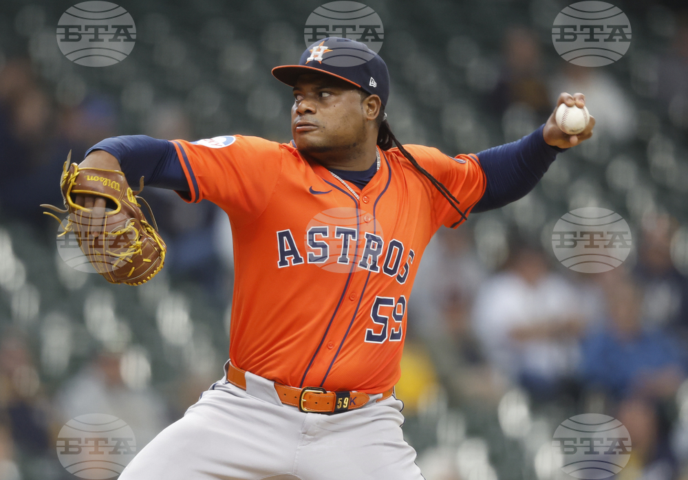 Astros Brewers Baseball