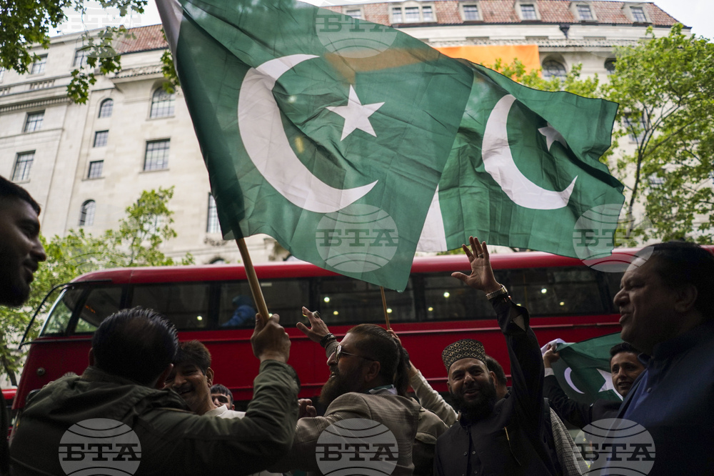 Britain India Pakistan