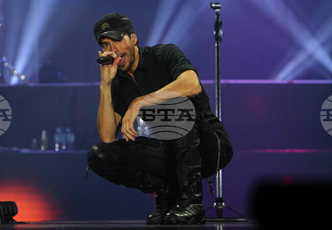 Енрике Иглесиас - испански певец