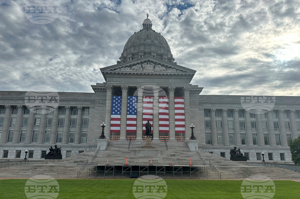 Ta Cuts Missouri