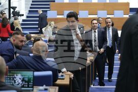 Парламент - заседание