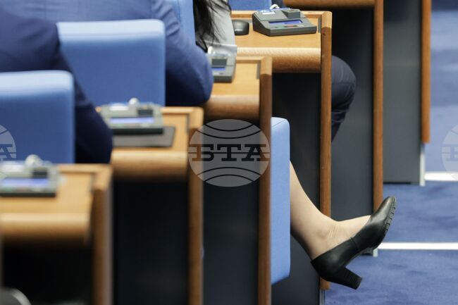 Блицконтрол и избор на председател на Комисията за защита на личните данни са в днешната програма на парламента