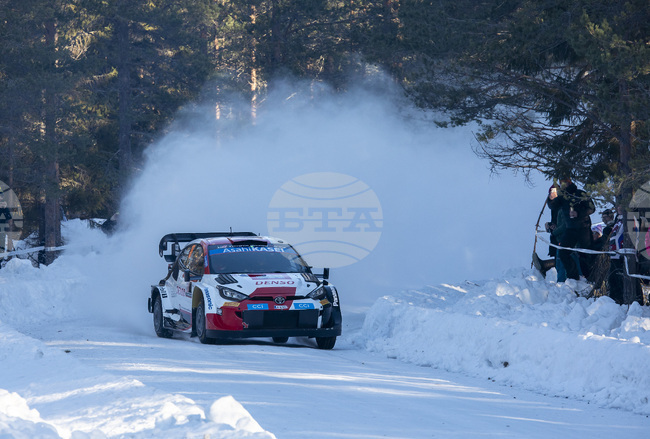 Такамото Кацута поведе в автомобилното рали Швеция
