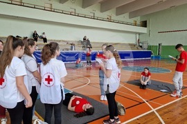 Разград - първа долекарска помощ - ученици - състезание