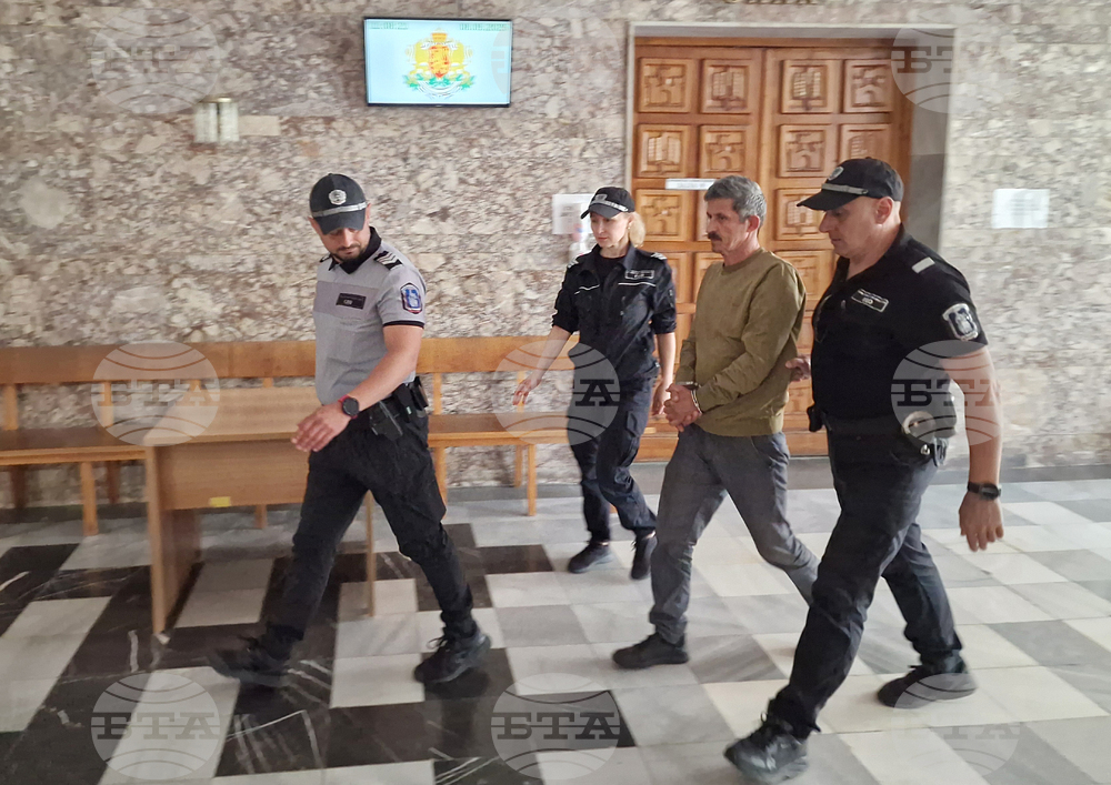 Велико Търново - Заседание на Окръжен съд - обвиняем Гюл Вейсел