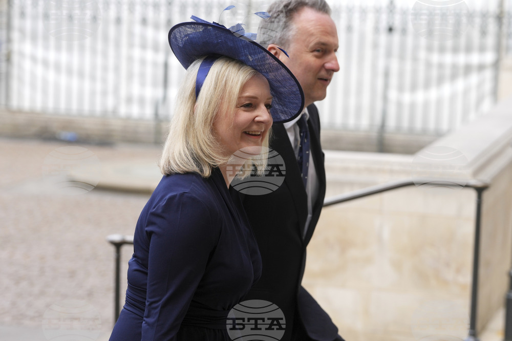 Britain Royals VE Day