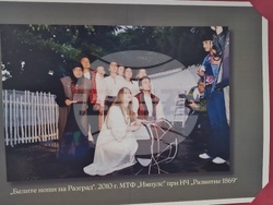 Разград - изложба - библиотека