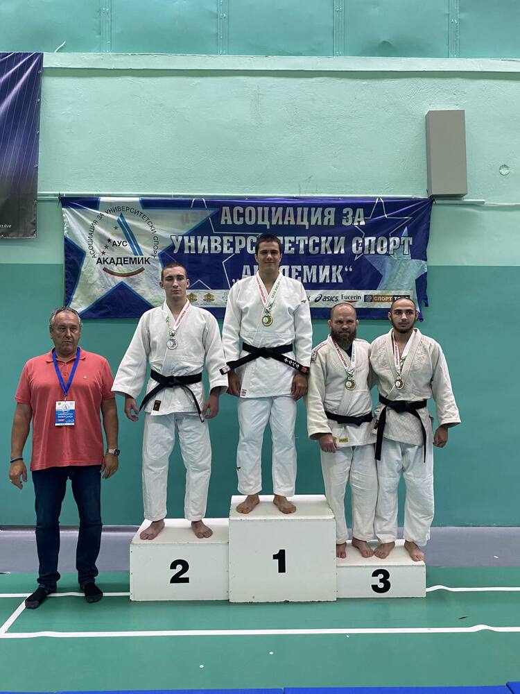 World Snowboard Champion Tervel Zamfirov Wins Bulgarian Student Judo Championship