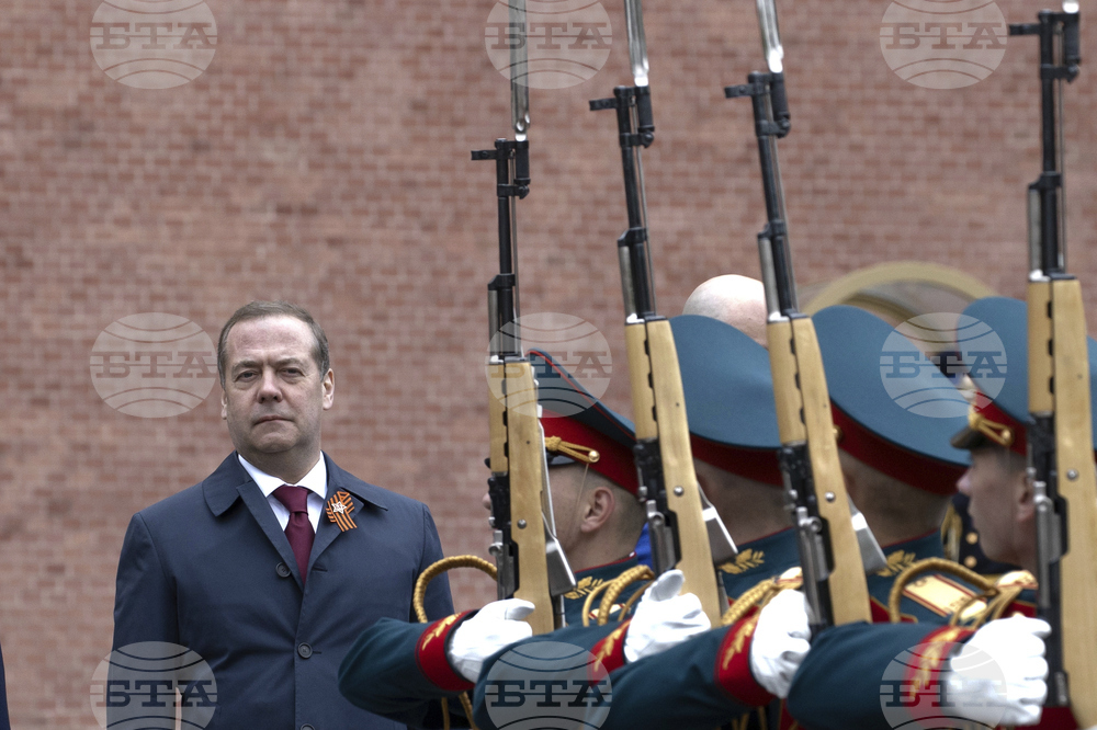 През 2025 г. над 422 000 души са подписали договори с руската армия, което е спад спрямо предходната година 