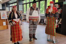 Смолян - Парад на носиите - Регионална библиотека