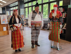 Смолян - Парад на носиите - Регионална библиотека