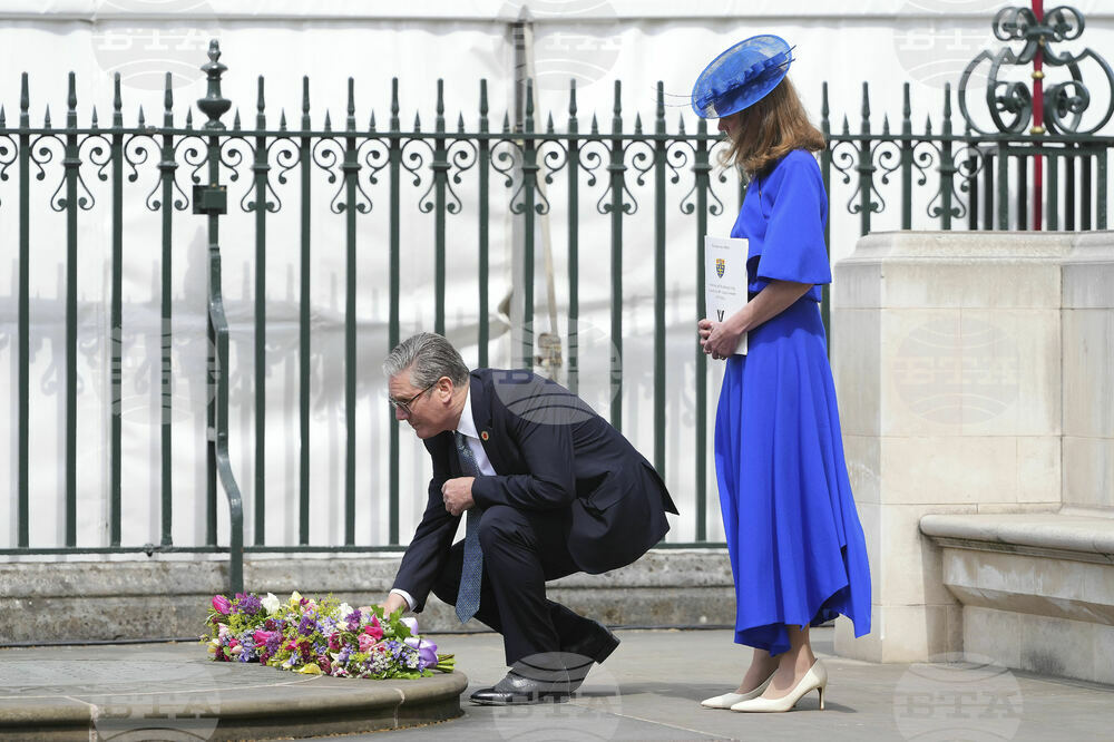 Britain Royals VE Day