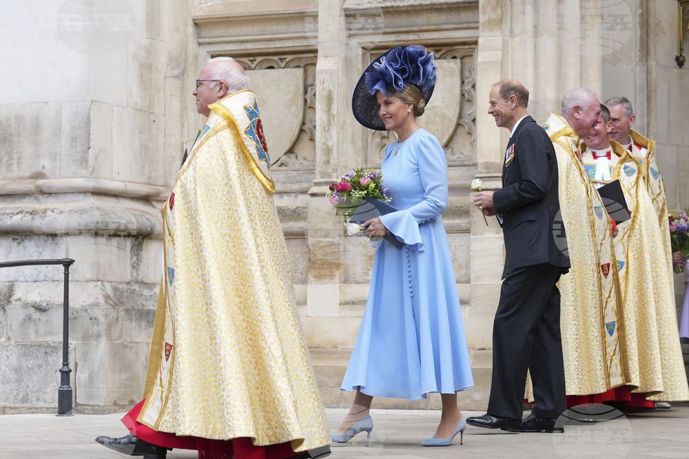 Britain Royals VE Day