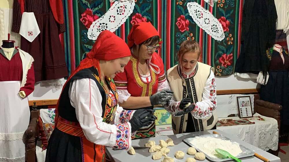 Бесарабско семейство организира майсторски клас с български ястия в Болград, Украйна