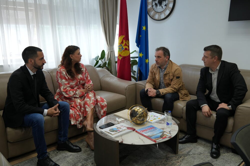 МИНА: Всяка нова авиокомпания увеличава броя на туристите, каза черногорският министър на туризма Симонида Кордич