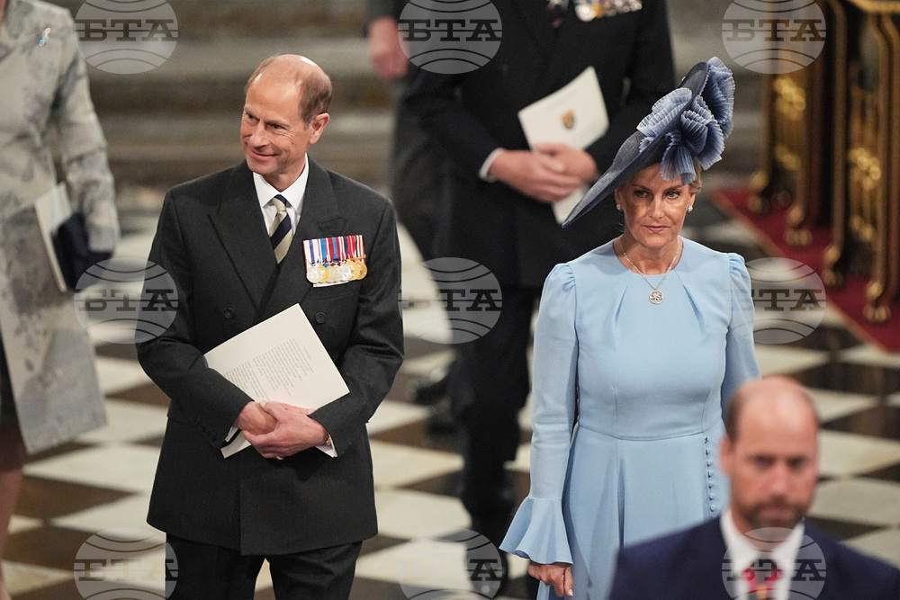 Britain Royals VE Day
