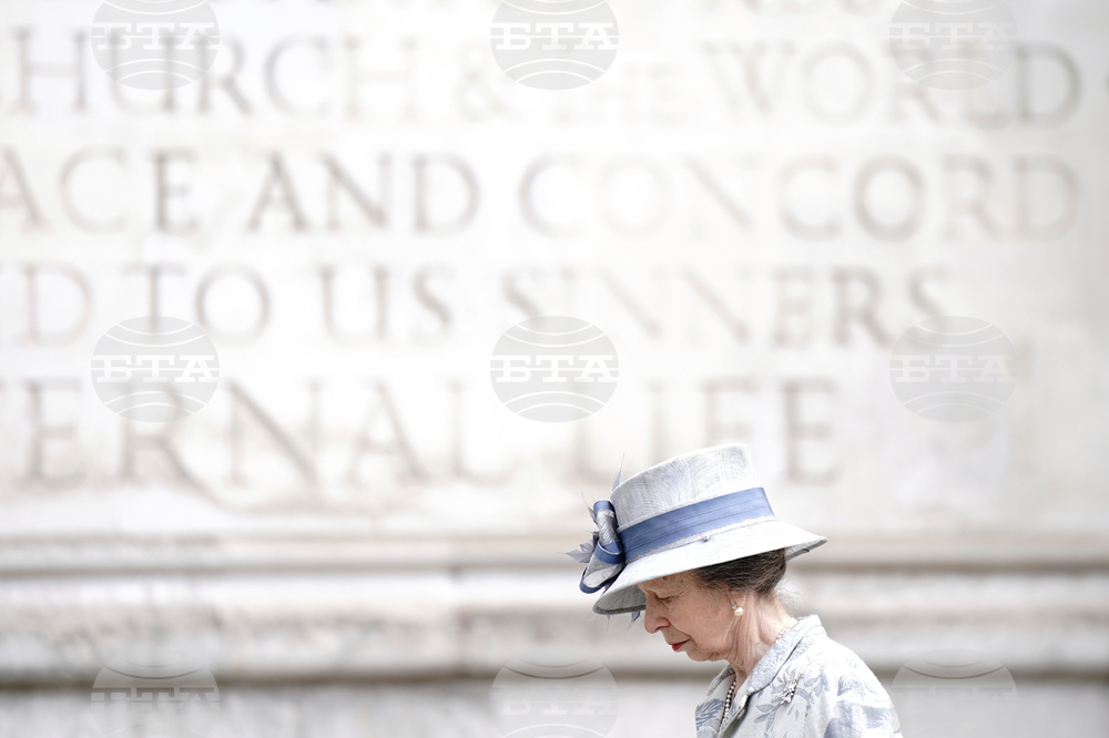 Britain Royals VE Day