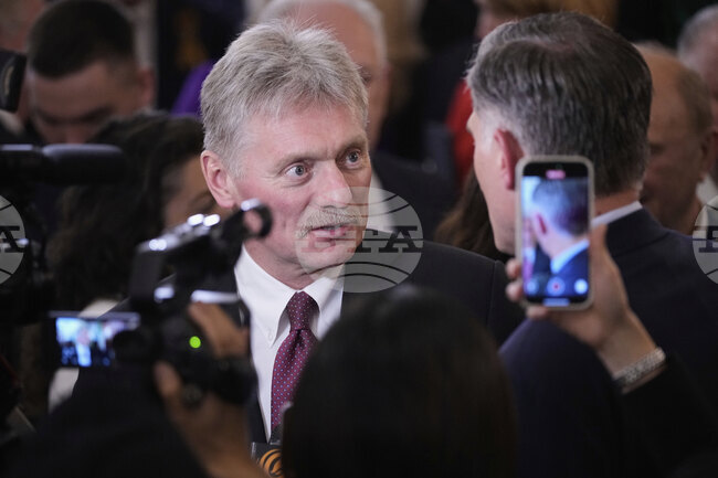 Кремъл заяви, че ще изчака да види как ще се развият преговорите между САЩ и Украйна за потенциален мирен план