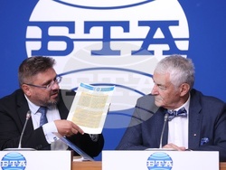 Национален пресклуб на БТА-София - Българска телеграфна агенция - Български червен кръст - договор за медийно партньорство