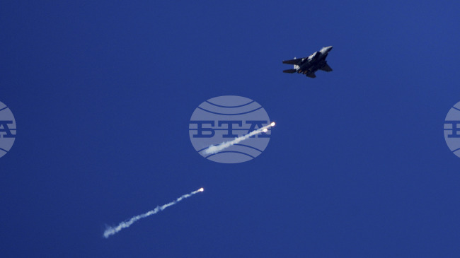 Израелските военновъздушни сили заявиха, че са извършили "най-голямото въздушно нападение" в своята история