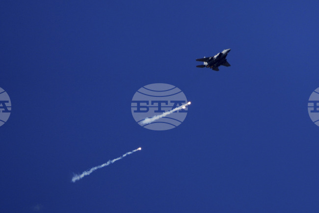 Израелските военновъздушни сили заявиха, че са извършили "най-голямото въздушно нападение" в своята история