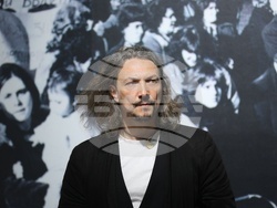 Изложба „Високи гласове“ - откриване