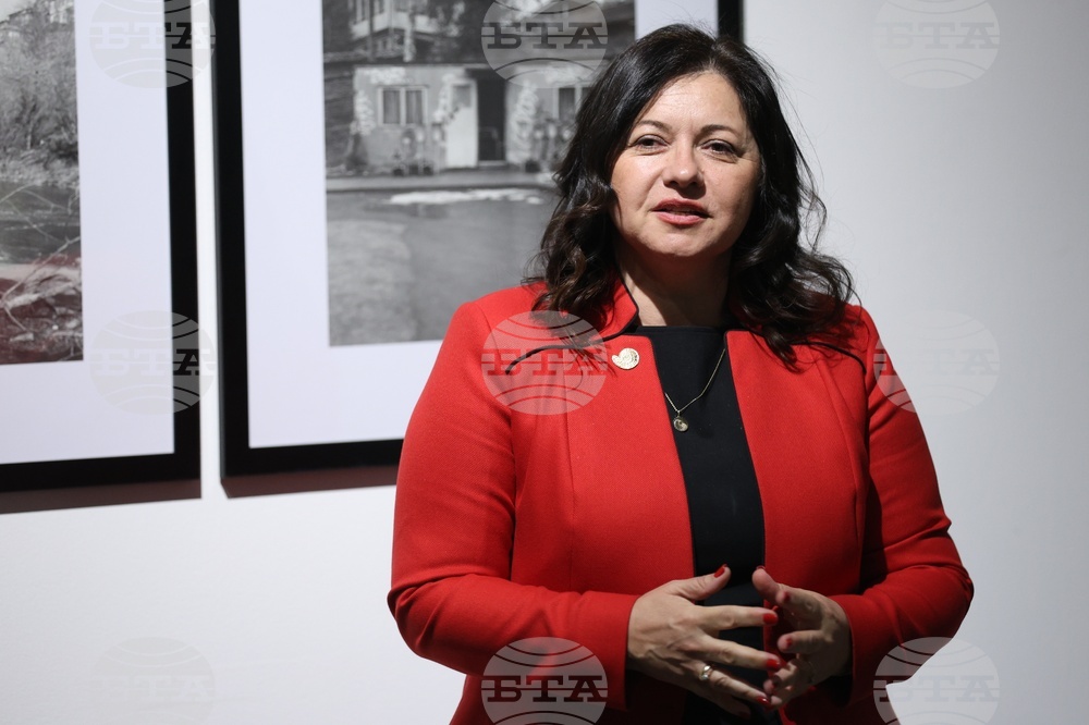 Изложба „Високи гласове“ - откриване