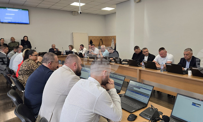 Таксата за синя зона в Сандански се увеличава на 1,50 лева, решиха общинските съветници