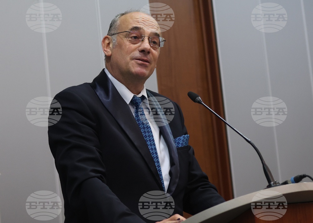 СУ “Климент Охридски”- „Конституцията и Европейският съюз Том 1. ЕС в практиката на Конституционния съд в първите 30 години (1991-2021)“ - представяне