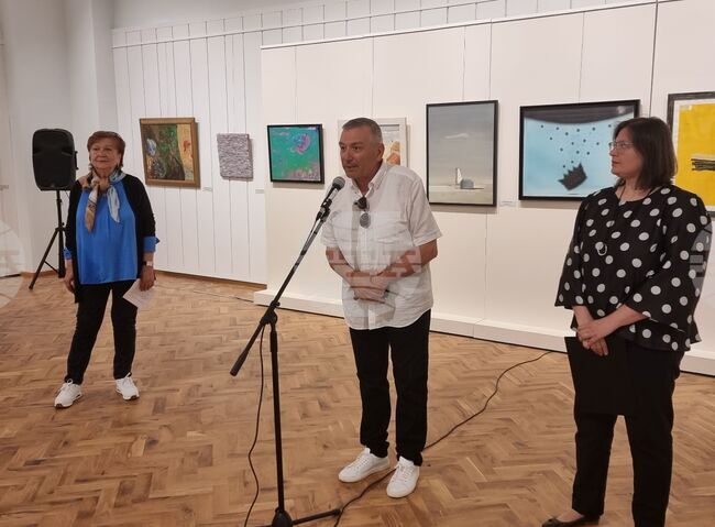 Изложба „Брегове” от колекцията на Дарик радио беше открита в Художествена галерия „Жорж Папазов” в Ямбол