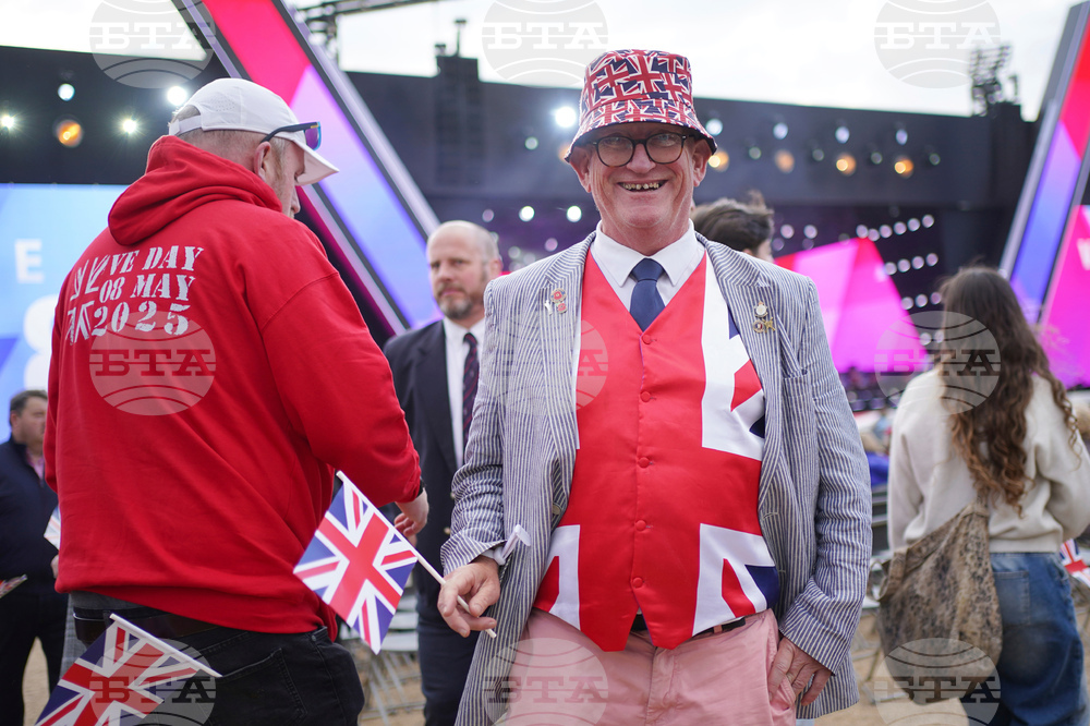 Britain Royals VE Day