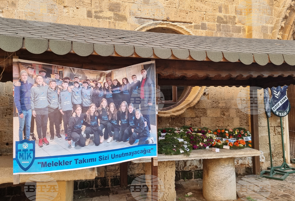 Кипър - Фамагуста - погребение - деца