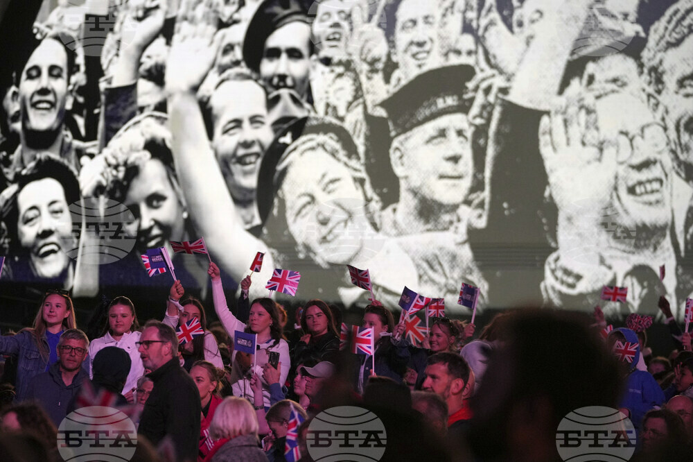 Britain Royals VE Day