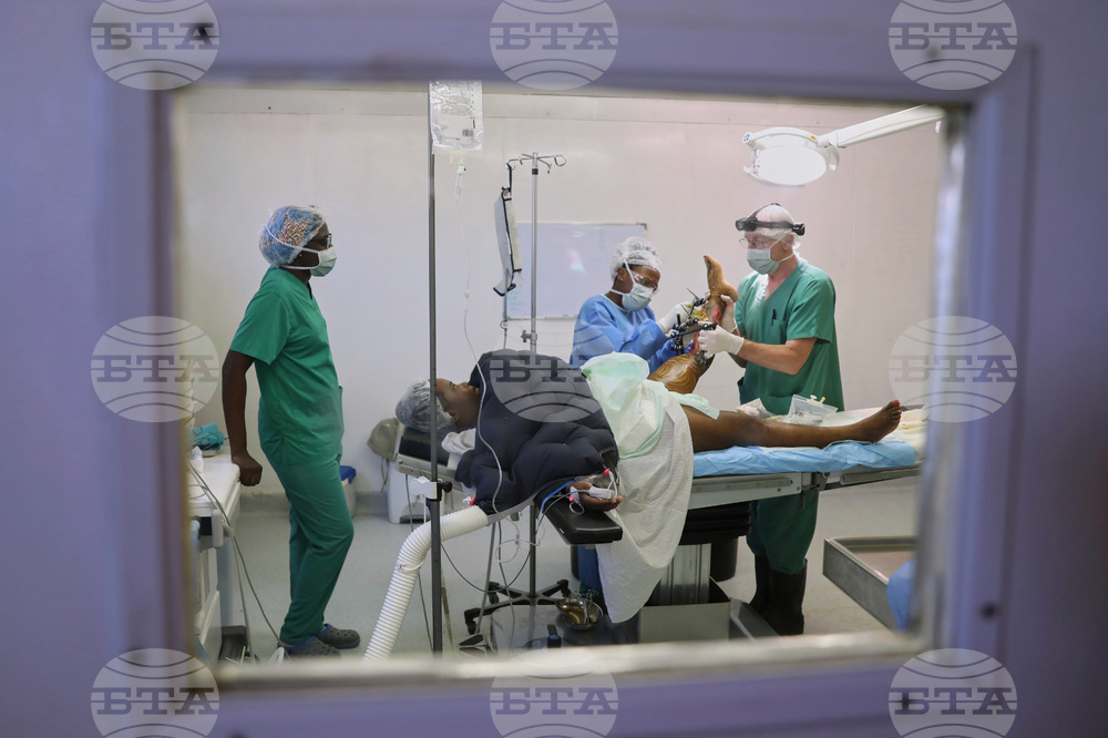 APTOPIX Haiti Hospital
