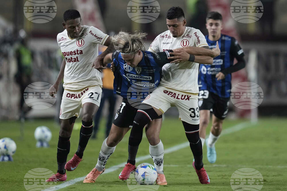 Peru Ecuador Soccer Copa Libertadores