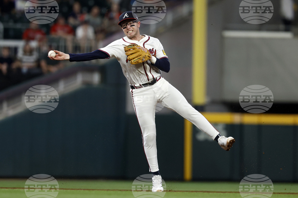 Reds Braves Baseball