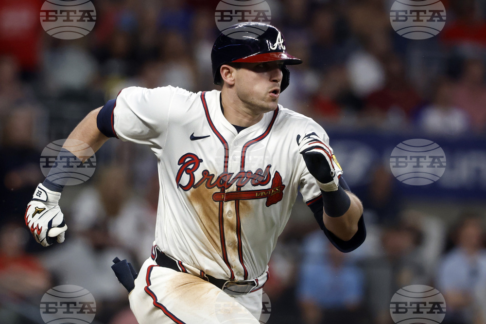 Reds Braves Baseball